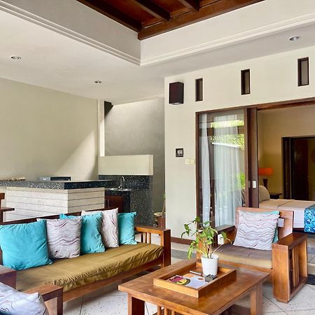 The Mutiara Jimbaran Boutique Villas Exterior foto