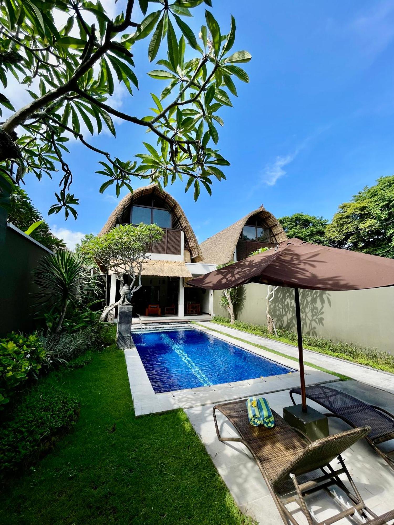 The Mutiara Jimbaran Boutique Villas Exterior foto