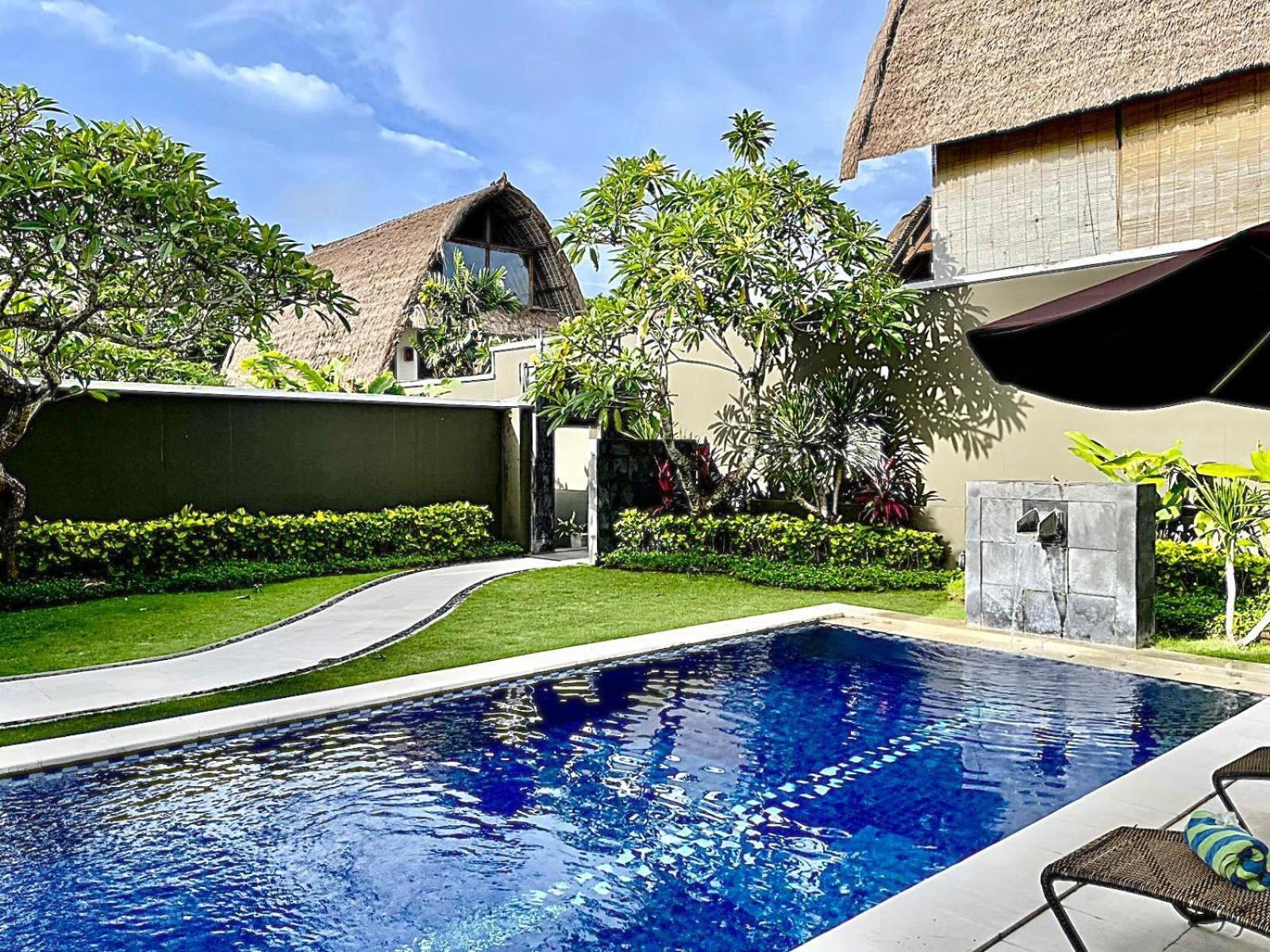 The Mutiara Jimbaran Boutique Villas Exterior foto